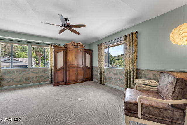 13101 Thomasville Court, Moorpark CA: https://media.crmls.org/mediaz/e7ce9892-2ab1-42c3-a7c8-fc598579fb8b.jpg