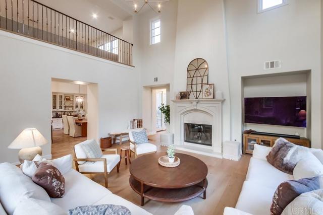 Detail Gallery Image 19 of 70 For 8308 Top O the Morning Way, San Diego,  CA 92127 - 5 Beds | 5/1 Baths