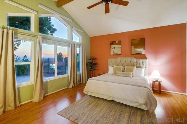 14442 Ranch Trail Drive, El Cajon CA: https://media.crmls.org/mediaz/e7cffb78-79c3-4e28-8616-36658fca19d4.jpg