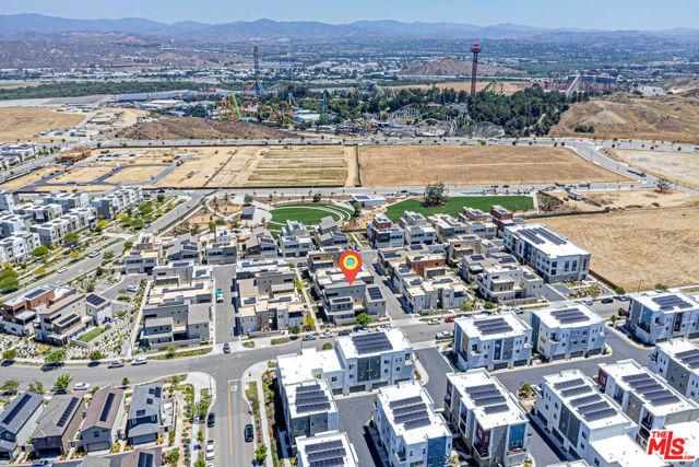 27457 Flycatcher Place, Valencia CA: https://media.crmls.org/mediaz/e7d00d62-d718-4ee7-a0dc-c5895cd242bf.jpg