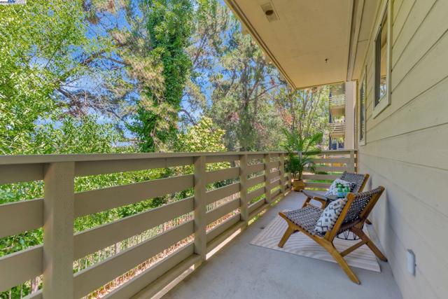 929 E El Camino Real, Sunnyvale CA: https://media.crmls.org/mediaz/e7d136c4-0b20-4cba-84cf-0b80af8d9c00.jpg