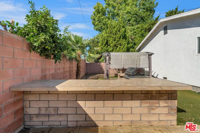 10551 Blucher Avenue photo 31