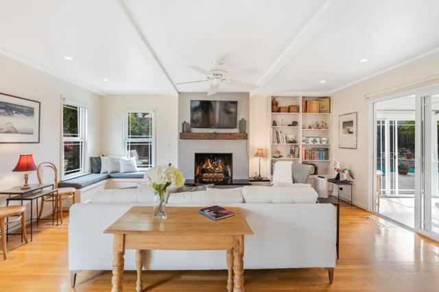 Image 13 of 44 For 20304 Carol Lane