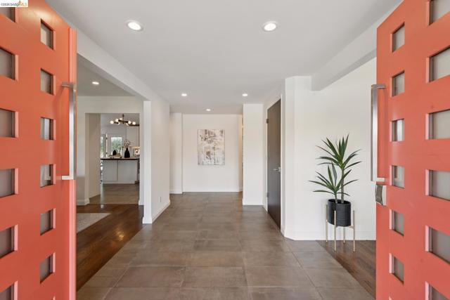 Image 3 of 60 For 7919 Phaeton Dr