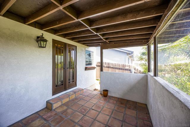 2541 Haller St, San Diego CA: https://media.crmls.org/mediaz/e7d3d0f2-14bc-4487-b146-ced2574b266c.jpg