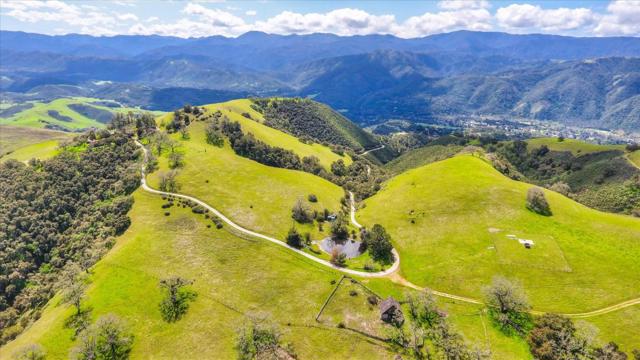 500 El Caminito Road, Carmel Valley CA: https://media.crmls.org/mediaz/e7d4ca3f-39a6-4920-8967-9eaa11fc3b51.jpg