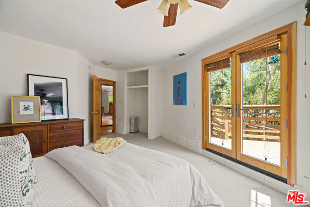 2026 Topanga Skyline Drive, Topanga CA: https://media.crmls.org/mediaz/e7d4d444-0615-45fb-8f8e-d692b8bdbe7f.jpg