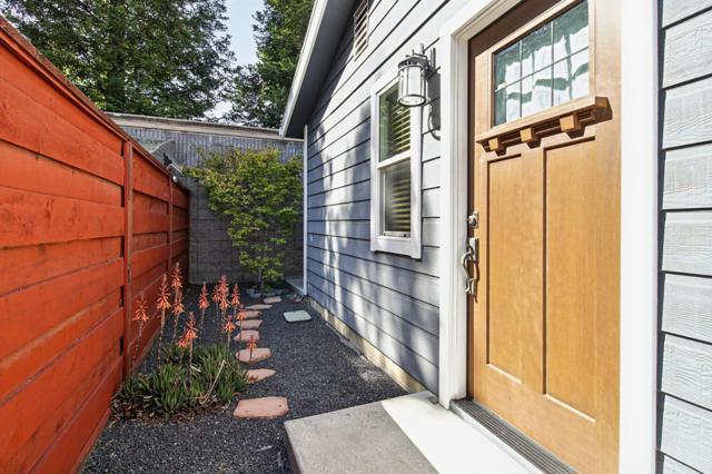 185 Mclellan Avenue, San Mateo CA: https://media.crmls.org/mediaz/e7d4e736-6d42-4335-976a-43bdd3b3d4e9.jpg