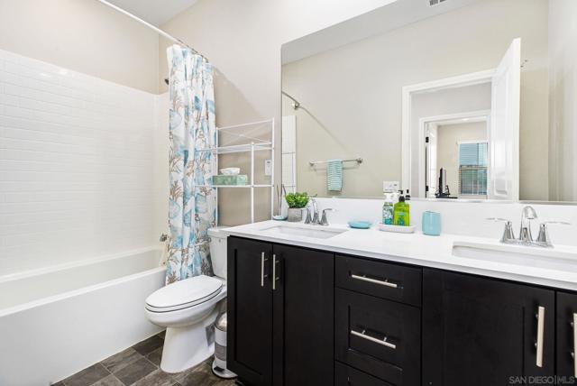 2018 Avenida Artana, Chula Vista CA: https://media.crmls.org/mediaz/e7d53c40-6737-47e6-9808-04a00ac0311c.jpg