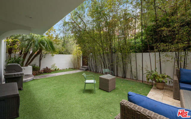 139 Westwind Mall, Marina del Rey CA: https://media.crmls.org/mediaz/e7d89c0f-243b-4597-a4a4-53db381c03b5.jpg