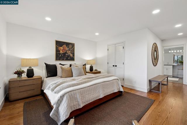 Image 34 of 49 For 1227 Alvarado Road