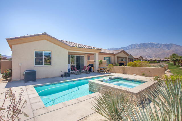 67424 Zuni Court Court, Cathedral City CA: https://media.crmls.org/mediaz/e7daf266-bd5e-47e9-868c-a5668435cf25.jpg