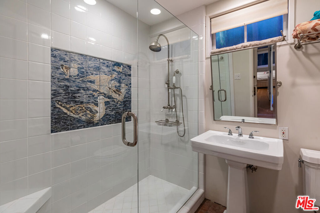 MLS #26866381 image #26