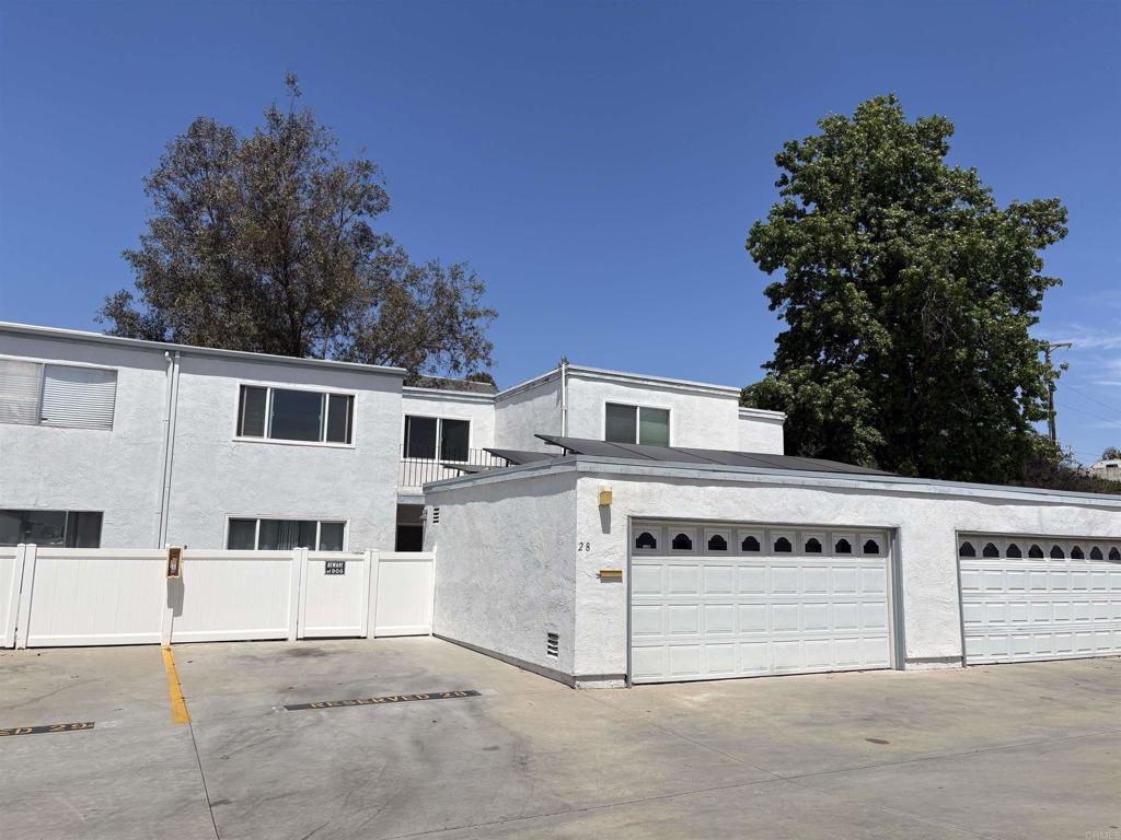 1640 Maple Dr #28