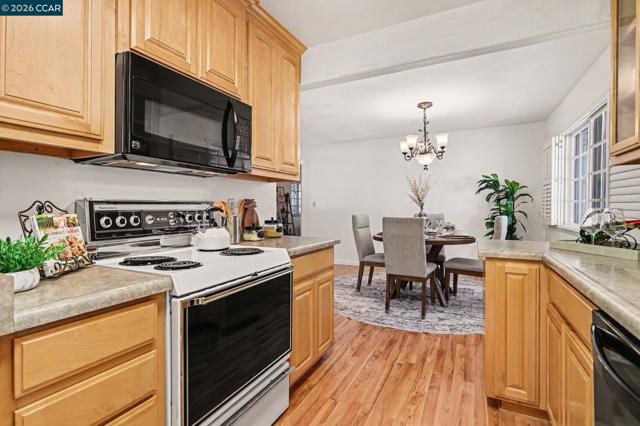 1451 Franklin Canyon Rd, Martinez CA: https://media.crmls.org/mediaz/e7dcd4e3-a038-4b10-ae7b-d15a2e4064b4.jpg