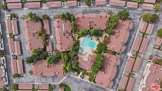 675 Oak Run Trail, Oak Park CA: https://media.crmls.org/mediaz/e7dd391a-59b3-4b1e-b8aa-d637e3e8b3a8.jpg