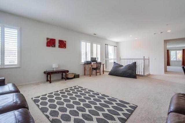 908 Hydra Ct, San Marcos CA: https://media.crmls.org/mediaz/e7deb8be-76c9-486b-b8b8-058e28719c6d.jpg