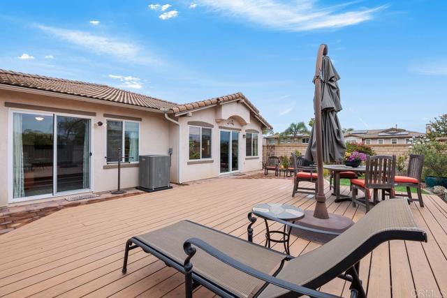 601 Carnation Court, San Marcos CA: https://media.crmls.org/mediaz/e7df0632-e526-47ac-81a3-2ae8e768ec2c.jpg