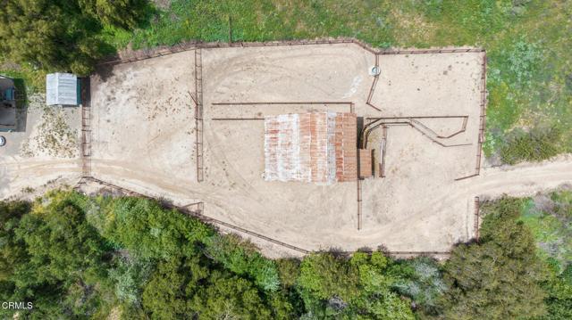 0 Dickenson Road, Santa Paula CA: https://media.crmls.org/mediaz/e7e0c703-5781-4f30-b666-0969e637cdb0.jpg