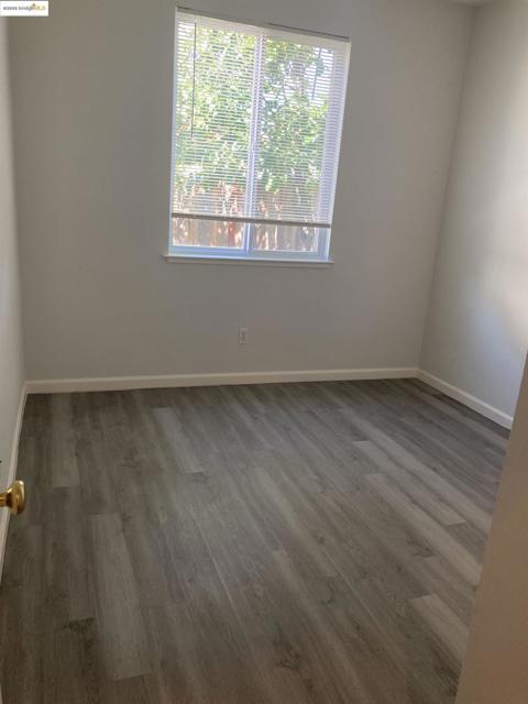 10448 almanor circle, Stockton CA: https://media.crmls.org/mediaz/e7e0e82e-7f57-412a-809a-88b7d51b46b8.jpg