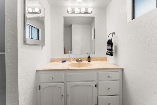 1421 San Elijo Avenue, Cardiff by the Sea CA: https://media.crmls.org/mediaz/e7e0fe5d-d448-4c8f-9bae-74e03f130bb9.jpg