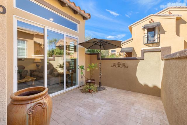 Image 6 of 45 For 52130 Desert Spoon Court
