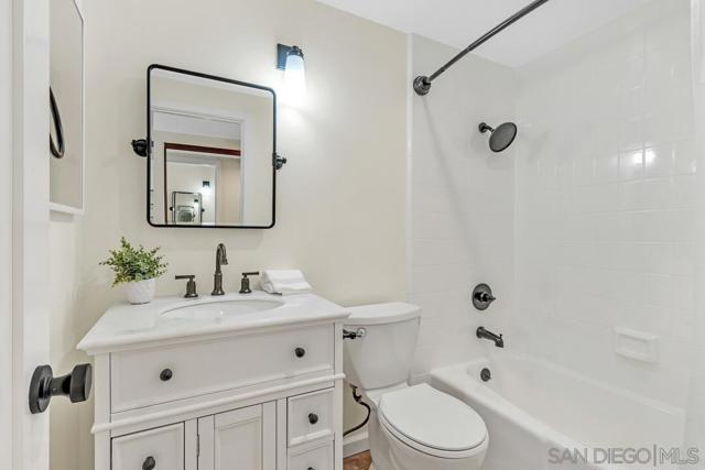 24 Montego Court, Coronado CA: https://media.crmls.org/mediaz/e7e15cde-48ae-4b5d-8041-70ba65f1997b.jpg