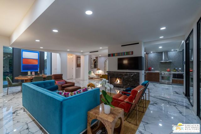 153 W El Camino Way, Palm Springs, CA 92264