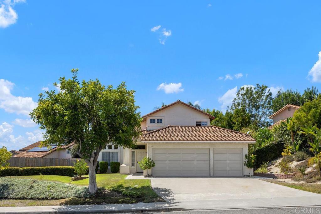 1525 Avenida Andante