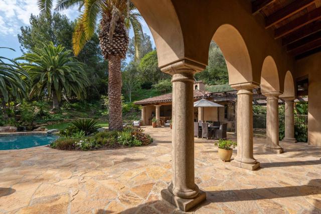 Image 32 of 50 For 5423 Calzada Del Bosque