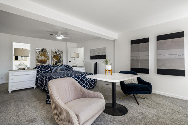 427 Calle Madrigal, Cathedral City CA: https://media.crmls.org/mediaz/e7e579b5-7afd-4de1-88df-eb5c041773b9.jpg