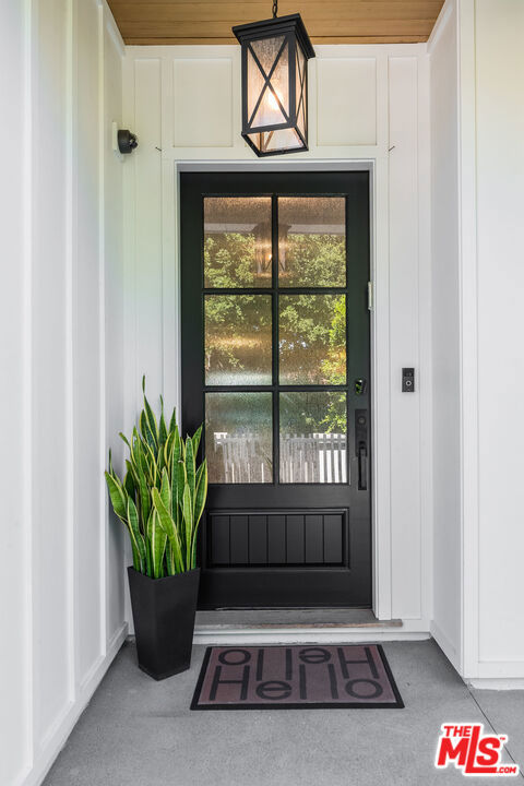 4365 Kraft Avenue, Studio City CA: https://media.crmls.org/mediaz/e7e5a363-ba86-4885-b7d4-3241abeab3b1.jpg