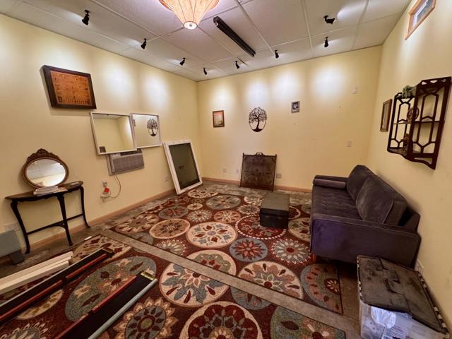 14543 Kathy Lane, Pioneer CA: https://media.crmls.org/mediaz/e7e5cd54-cd6e-498d-a477-3892c8a25ac6.jpg