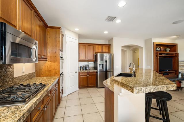 112 Via Tiberio, Rancho Mirage, CA 92270