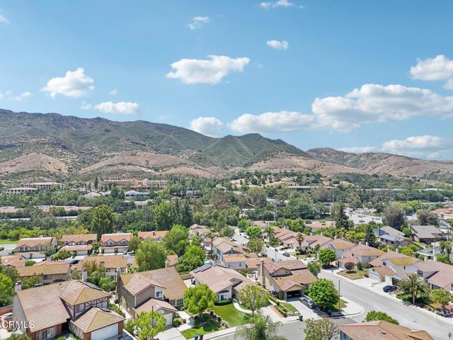 5406 luis Drive, Agoura Hills CA: https://media.crmls.org/mediaz/e7e7344a-85c9-4a93-938e-d43cdeab9e99.jpg