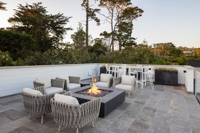 3301 17 Mile Drive, Pebble Beach CA: https://media.crmls.org/mediaz/e7e75b1e-56d7-492c-8e81-f90efdd280bf.jpg