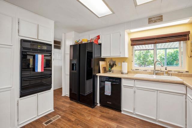 Detail Gallery Image 11 of 42 For 18218 Paradise Mountain Rd #116,  Valley Center,  CA 92082 - 2 Beds | 2 Baths
