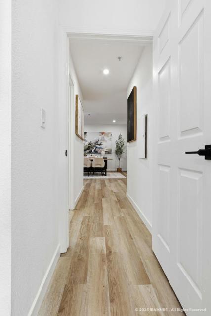 1400 El Camino Real, South San Francisco CA: https://media.crmls.org/mediaz/e7e7f765-89ca-4a43-8a61-72f23d6dfd91.jpg