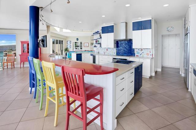 422 Seaview Drive, Aptos CA: https://media.crmls.org/mediaz/e7ead7c7-d80b-4805-ba6c-121b7cc1c983.jpg