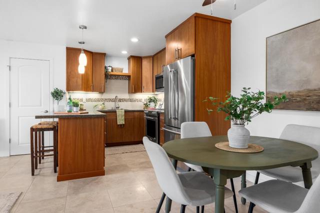 755 14th Avenue, Santa Cruz CA: https://media.crmls.org/mediaz/e7ec3612-7166-47e7-8324-90ccc6c8e395.jpg
