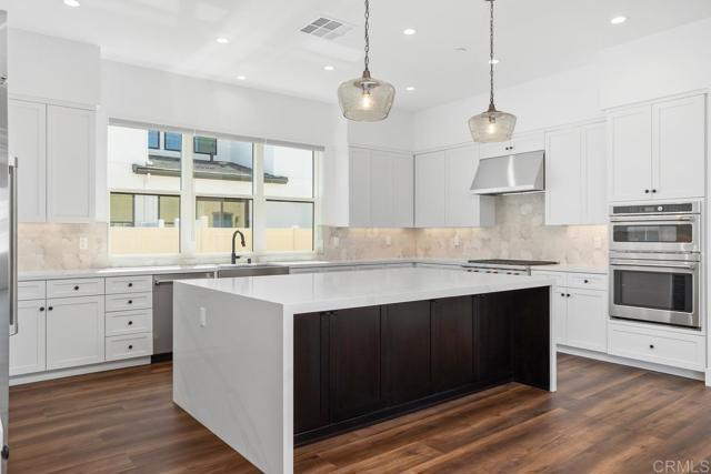 Front Image Thumbnail for CRNDP2511533