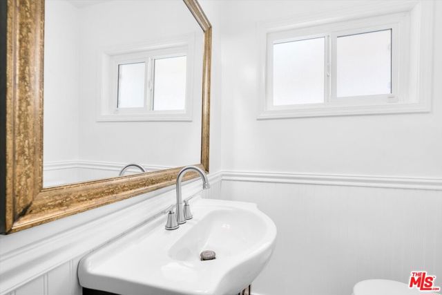 MLS #25597193 image #16