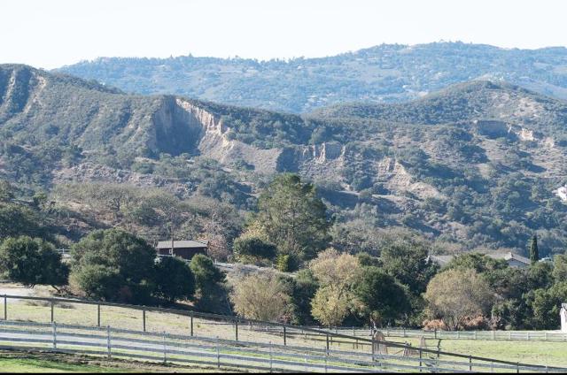 350 San Benancio Road, Salinas CA: https://media.crmls.org/mediaz/e7ee1555-c1b1-4841-b2c7-e33a5a10c20a.jpg