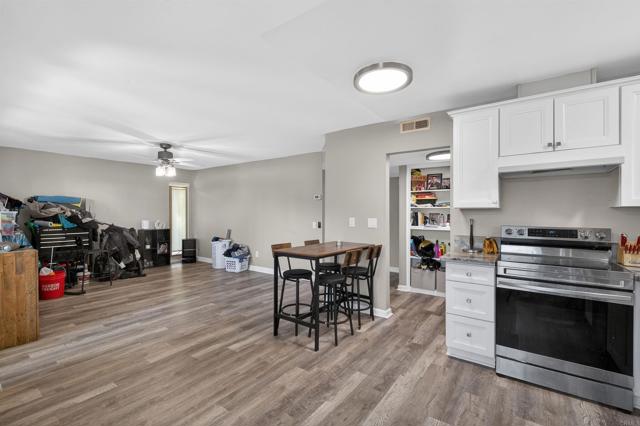 Detail Gallery Image 9 of 26 For 1817 E Grand Ave #11,  Escondido,  CA 92027 - 2 Beds | 2 Baths