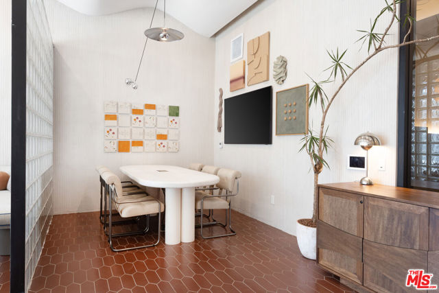 7617 Santa Monica Boulevard, West Hollywood CA: https://media.crmls.org/mediaz/e7ee7425-b47c-48a8-bcb9-be4ac4ca4661.jpg