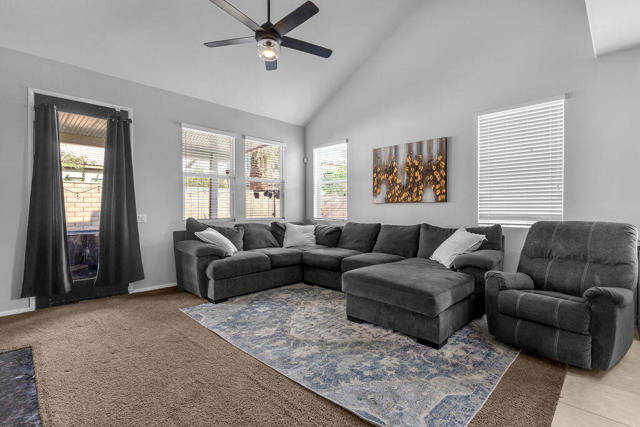 Image 19 of 67 For 37411 Bosley Street