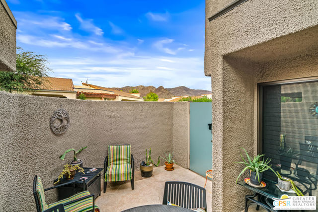 71824 Eleanora Lane, Rancho Mirage CA: https://media.crmls.org/mediaz/e7f0a19d-54ad-4819-9079-317ff02aedc7.jpg