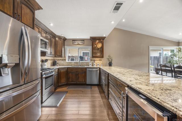 Detail Gallery Image 8 of 33 For 14172 Moore Court, Irvine,  CA 92606 - 3 Beds | 2 Baths