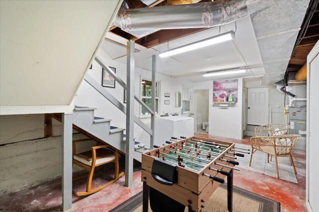 1901 Chestnut Street, Redding CA: https://media.crmls.org/mediaz/e7f229d2-cb15-4215-a80b-37c54d6ebd27.jpg