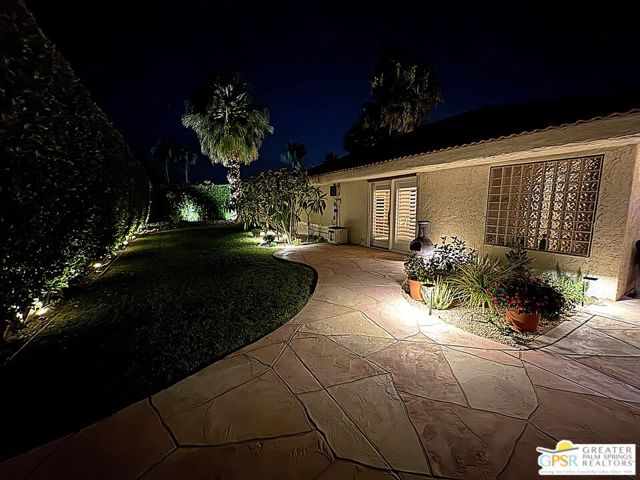 2795 Alondra Way, Palm Springs CA: https://media.crmls.org/mediaz/e7f2b6ee-2088-46e2-842d-232395dbfdb1.jpg